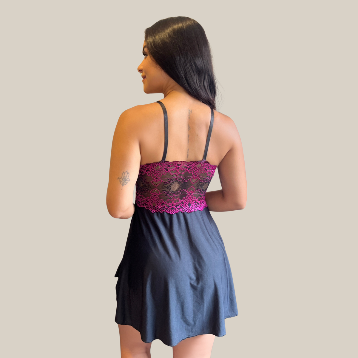 Camisola Lingerie Feminina Sexy Rendada com Decote Profundo em Renda e Tule Premium - Eliana Luz